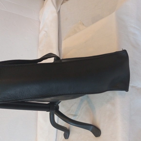 Satchel - Picture 6 of 13